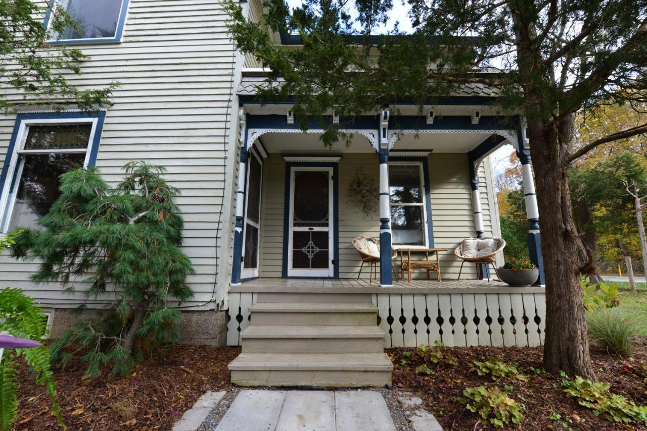 The Walnut Grove Bnb Harrow Екстер'єр фото